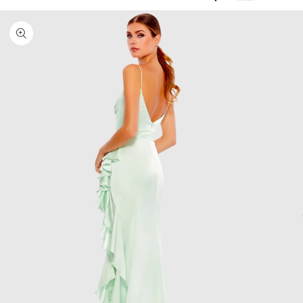 MAC DUGGAL Pistachio Satin Ruffle Asymmetrical Gown Size 6 NWT - Picture 3 of 9